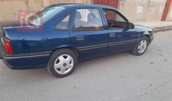 اوبل فيكترا 1993 للبيع في العراق - الموصل